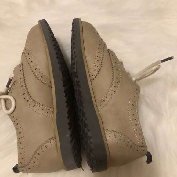 h&m • boys lace up beige shoes loafers 10.5 - Picture 4 of 6